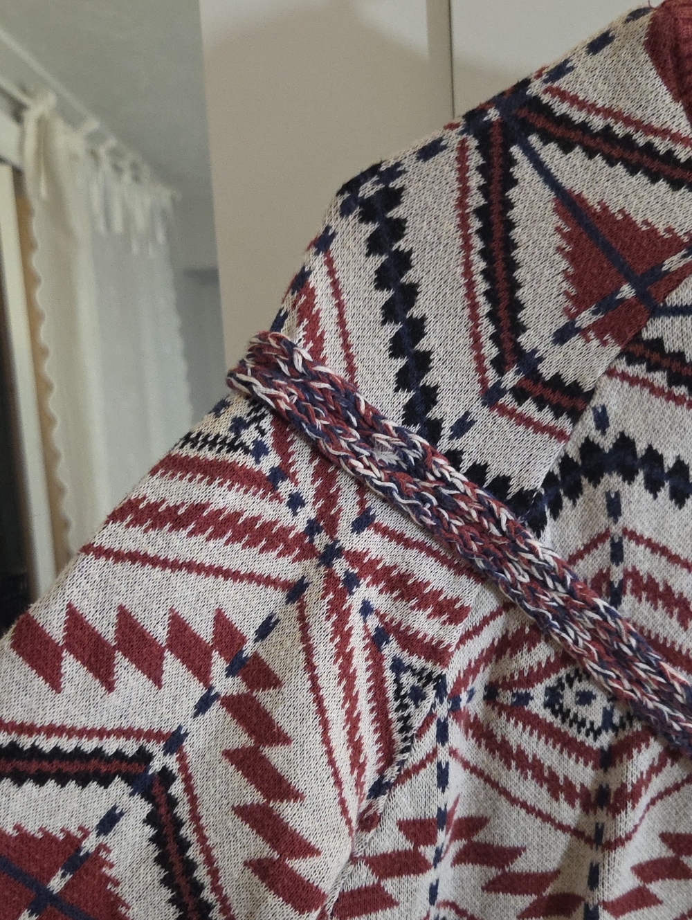 Patterned knit sweater - Picture 3 of 5